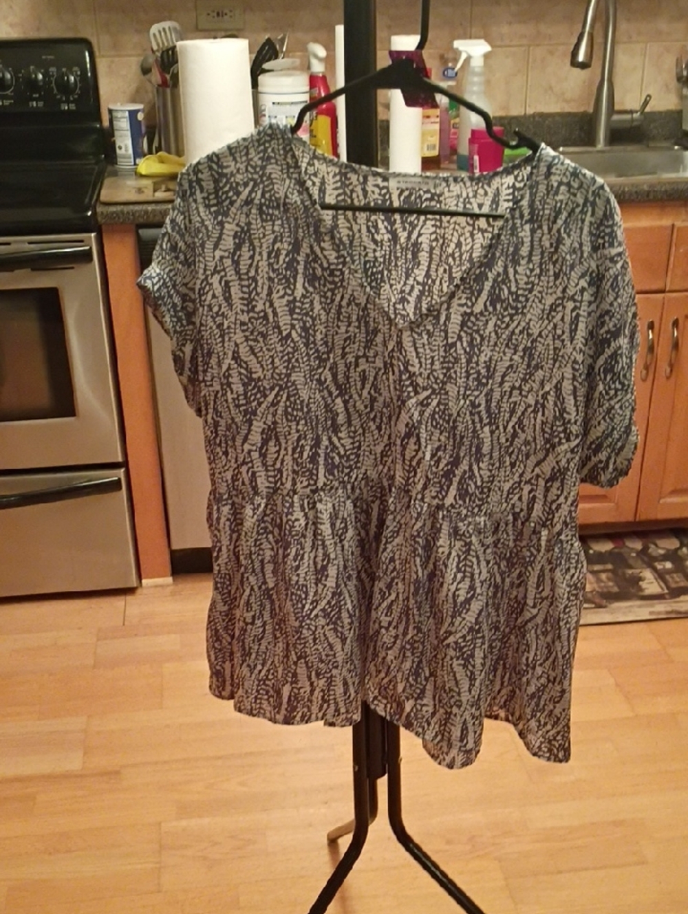 Staccato Navy and White Printed V-Neck Peplum Blouse